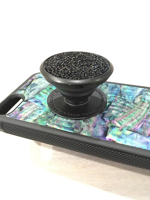 Pop Sockets & Grips
